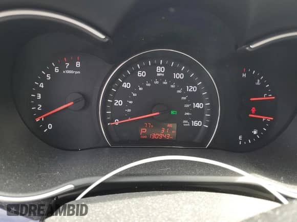 2014 Kia Sorento LX с VIN 5XYKT4A6XEG506835, выставлен на аукционе Copart как лот 70697405 с пробегом 130 943 миль миль и Списание • Salvage title. История ставок и продаж доступна на DreamBid. Изображение 9.