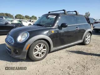 2012 MINI Hardtop with VIN WMWSU3C51CT368869, listed as a Copart auction lot 81969805 with 99,103 mi miles and Clean title. Bid and sale history available at DreamBid. Image 1.