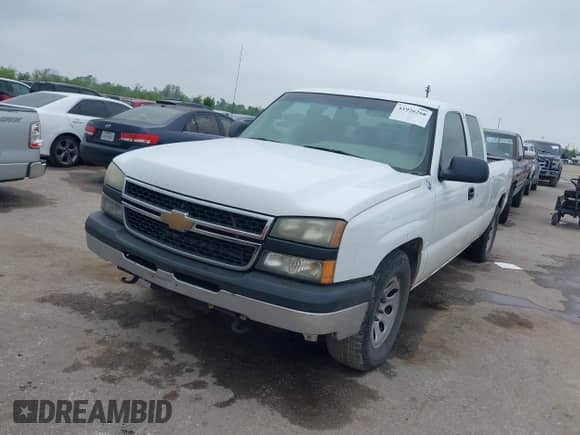 2006 Chevrolet Silverado 1500 LT1 с VIN 1GCEC19Z76Z275194, выставлен на аукционе IAAI как лот 41926268 с пробегом 257 647 миль миль и . История ставок и продаж доступна на DreamBid. Изображение 2.