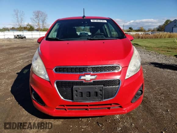 2014 Chevrolet Spark LT with VIN KL8CD6S99EC486774, listed as a Copart auction lot 87101235 with 136,601 mi miles and Clean title. Bid and sale history available at DreamBid. Image 5.