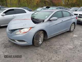 2011 Hyundai Sonata GLS с VIN 5NPEB4AC1BH131783, выставлен на аукционе IAAI как лот 43451917 с пробегом 130 715 миль миль и . История ставок и продаж доступна на DreamBid. Изображение 2.