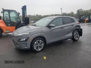 2023 Hyundai Kona SE с VIN KM8K23AG6PU176761, выставлен на аукционе Copart как лот 84934915 с пробегом 36 436 миль миль и Списание • Salvage title. История ставок и продаж доступна на DreamBid. Изображение 1.