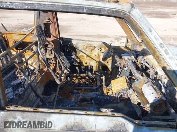 1996 Chevrolet Tracker с VIN 2CNBJ1869T6914128, выставлен на аукционе IAAI как лот 41399004 с пробегом Не указан миль и . История ставок и продаж доступна на DreamBid. Изображение 5.