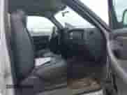 2006 Chevrolet Silverado 2500HD Work Truck with VIN 1GBHC24U96E238867, listed as a IAAI auction lot 42947089 with 253,024 mi miles and . Bid and sale history available at DreamBid. Image 5.