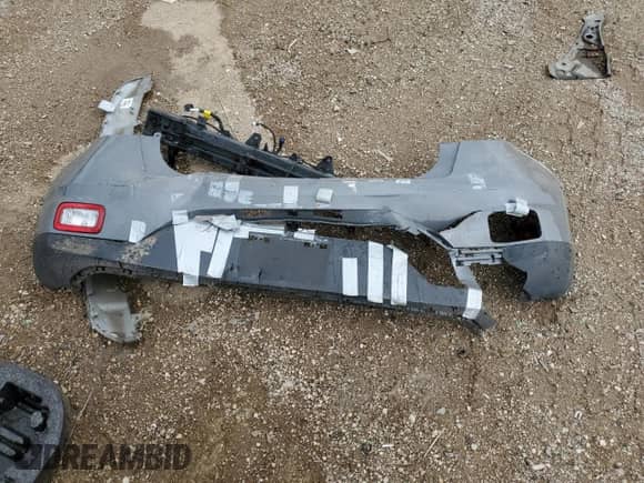 2020 Hyundai Venue SEL с VIN KMHRC8A38LU027297, выставлен на аукционе Copart как лот 71186225 с пробегом 103 973 миль миль и Списание • Salvage title. История ставок и продаж доступна на DreamBid. Изображение 12.