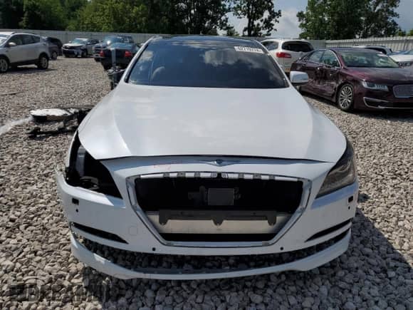 2015 Hyundai Genesis 3.8L z VIN KMHGN4JE7FU015514, wystawiony jako Copart lot #62719774 z przebiegiem 46 202 mil mil oraz Czysty tytuł • Clean title. Historia ofert i sprzedaży dostępna na DreamBid. Obrazek 5.
