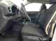 2025 Hyundai Venue SEL z VIN KMHRC8A35SU371927, wystawiony jako Copart lot #81486405 z przebiegiem 6 666 mil mil oraz Nie do naprawy • Non repairable. Historia ofert i sprzedaży dostępna na DreamBid. Obrazek 7.