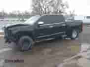 2017 Chevrolet Silverado 1500 LTZ z VIN 3GCUKSEC5HG161820, wystawiony jako IAAI lot #42139613 z przebiegiem 71 485 mil mil oraz . Historia ofert i sprzedaży dostępna na DreamBid. Obrazek 2.