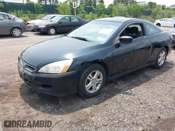 2006 Honda Accord LX z VIN 1HGCM72376A018968, wystawiony jako IAAI lot #42489789 z przebiegiem 239 179 mil mil oraz . Historia ofert i sprzedaży dostępna na DreamBid. Obrazek 2.
