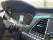 2015 Hyundai Sonata SE с VIN 5NPE24AF0FH139812, выставлен на аукционе Copart как лот 84523125 с пробегом 132 272 миль миль и Списание • Salvage title. История ставок и продаж доступна на DreamBid. Изображение 9.