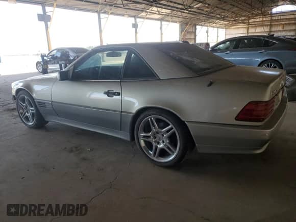 1991 Mercedes-Benz 300 с VIN WDBFA61E4MF031709, выставлен на аукционе Copart как лот 67143895 с пробегом 127 456 миль миль и Списание • Salvage title. История ставок и продаж доступна на DreamBid. Изображение 2.