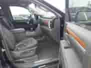 2022 GMC Sierra 1500 Denali z VIN 3GTUUGED6NG676613, wystawiony jako IAAI lot #43119392 z przebiegiem 22 278 mil mil oraz . Historia ofert i sprzedaży dostępna na DreamBid. Obrazek 5.