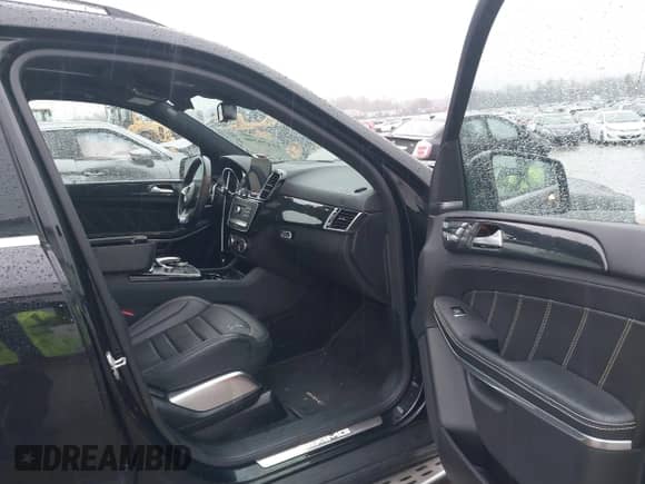 2017 Mercedes-Benz GLS 63 AMG with VIN 4JGDF7FE4HA752670, listed as a IAAI auction lot 41479746 with 105,653 mi miles and . Bid and sale history available at DreamBid. Image 5.