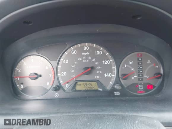 2002 Honda Accord EX with VIN 1HGCG32522A031851, listed as a IAAI auction lot 42598089 with 192,005 mi miles and . Bid and sale history available at DreamBid. Image 7.