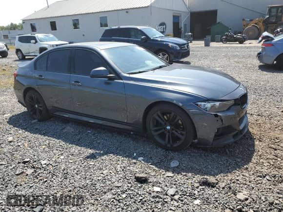 2016 BMW 3 Series 328i xDrive with VIN WBA8E3G58GNT77421, listed as a Copart auction lot 68249065 with 143,830 mi miles and Salvage title. Bid and sale history available at DreamBid. Image 4.