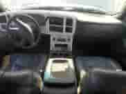 2006 Chevrolet Silverado 1500 LT3 z VIN 1GCEK19Z66Z219640, wystawiony jako Copart lot #66144155 z przebiegiem Nie podano mil oraz Szkoda całkowita • Salvage title. Historia ofert i sprzedaży dostępna na DreamBid. Obrazek 8.