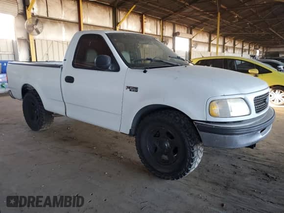 1997 Ford F-150 с VIN 1FTDF1726VNB94122, выставлен на аукционе Copart как лот 90649525 с пробегом 260 730 миль миль и Чистый • Clean title. История ставок и продаж доступна на DreamBid. Изображение 4.