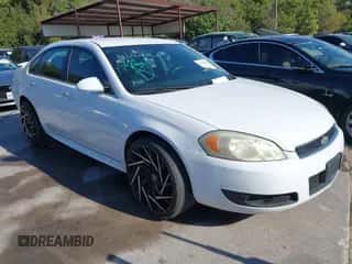 2013 Chevrolet Impala LTZ z VIN 2G1WC5E38D1216294, wystawiony jako IAAI lot #43419230 z przebiegiem 189 170 mil mil oraz . Historia ofert i sprzedaży dostępna na DreamBid. Obrazek 1.