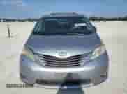 2012 Toyota Sienna XLE with VIN 5TDYK3DC9CS207913, listed as a Copart auction lot 82689705 with 188,992 mi miles and Salvage title. Bid and sale history available at DreamBid. Image 5.