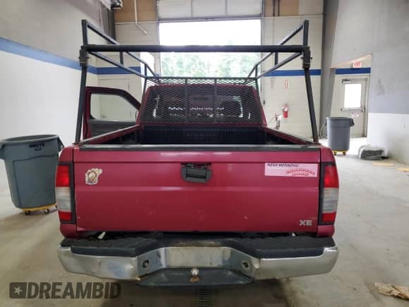 1998 Nissan Frontier XE с VIN 1N6DD26S1WC331264, выставлен на аукционе Copart как лот 68812605 с пробегом 194 027 миль миль и Списание • Salvage title. История ставок и продаж доступна на DreamBid. Изображение 10.