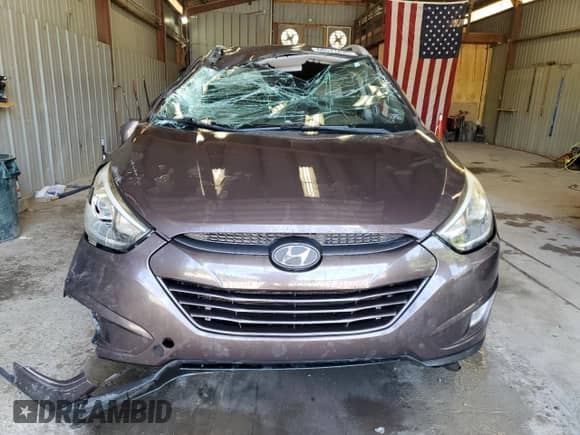 2015 Hyundai Tucson SE с VIN KM8JUCAG0FU995432, выставлен на аукционе Copart как лот 68577435 с пробегом 147 317 миль миль и Списание • Salvage title. История ставок и продаж доступна на DreamBid. Изображение 5.