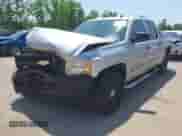 2011 Chevrolet Silverado 1500 LS z VIN 3GCPKREA4BG185697, wystawiony jako IAAI lot #42618742 z przebiegiem 189 082 mil mil oraz . Historia ofert i sprzedaży dostępna na DreamBid. Obrazek 17.