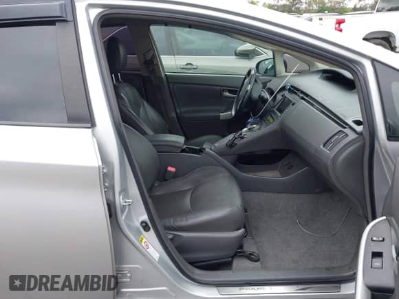 2011 Toyota Prius I with VIN JTDKN3DU9B0294591, listed as a IAAI auction lot 43316236 with 272,855 mi miles and . Bid and sale history available at DreamBid. Image 5.