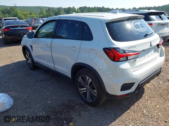 2020 Mitsubishi Outlander SE с VIN JA4AP4AU5LU008790, выставлен на аукционе IAAI как лот 42659299 с пробегом 70 654 миль миль и . История ставок и продаж доступна на DreamBid. Изображение 3.