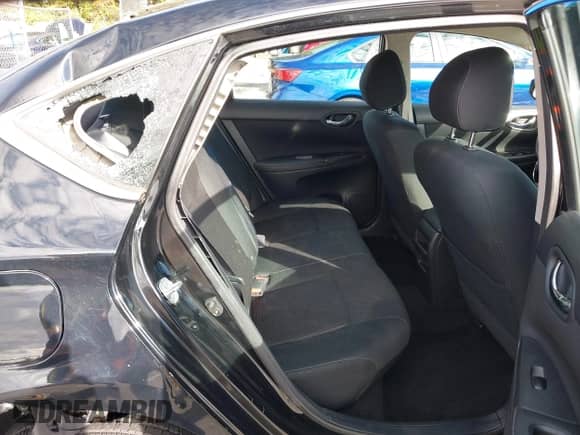 2019 Nissan Sentra S с VIN 3N1AB7AP0KY276337, выставлен на аукционе IAAI как лот 43392629 с пробегом 56 012 миль миль и . История ставок и продаж доступна на DreamBid. Изображение 8.