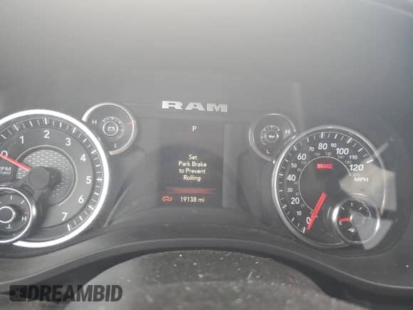 2024 Ram 1500 Tradesman с VIN 1C6SRFCT3RN111446, выставлен на аукционе Copart как лот 71034574 с пробегом 19 138 миль миль и Списание • Salvage title. История ставок и продаж доступна на DreamBid. Изображение 9.