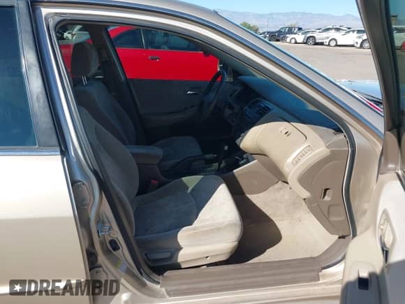 2001 Honda Accord EX with VIN JHMCG56691C030145, listed as a IAAI auction lot 43363409 with 167,747 mi miles and . Bid and sale history available at DreamBid. Image 5.