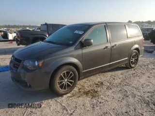 2019 Dodge Grand Caravan GT with VIN 2C4RDGEG7KR591141, listed as a Copart auction lot 87183115 with 104,814 mi miles and Salvage title. Bid and sale history available at DreamBid. Image 1.