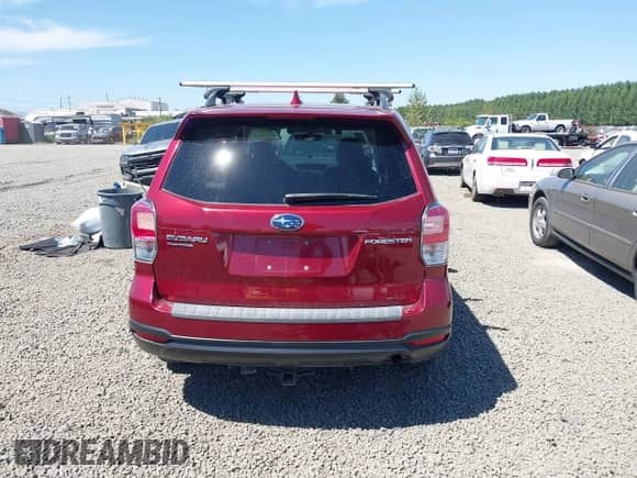 2018 Subaru Forester Premium z VIN JF2SJAGC0JH428568, wystawiony jako IAAI lot #42908934 z przebiegiem 147 546 mil mil oraz . Historia ofert i sprzedaży dostępna na DreamBid. Obrazek 17.