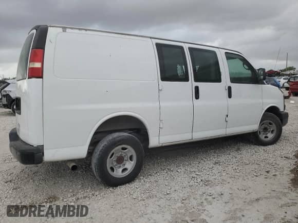 2008 Chevrolet Express Cargo с VIN 1GCGG25C581103901, выставлен на аукционе Copart как лот 47725165 с пробегом 162 358 миль миль и Чистый • Clean title. История ставок и продаж доступна на DreamBid. Изображение 3.
