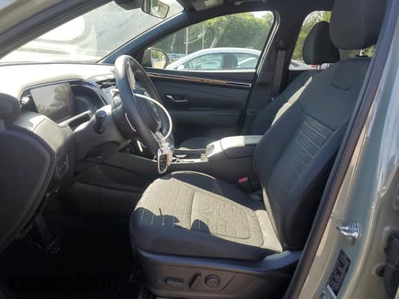 2024 Hyundai Santa Cruz SEL with VIN 5NTJCDDE5RH116143, listed as a Copart auction lot 68750225 with 12,515 mi miles and Salvage title. Bid and sale history available at DreamBid. Image 7.