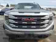 2023 GMC Sierra 1500 SLE with VIN 1GTUUBED4PZ167786, listed as a Copart auction lot 49710205 with 46,101 mi miles and Salvage title. Bid and sale history available at DreamBid. Image 5.