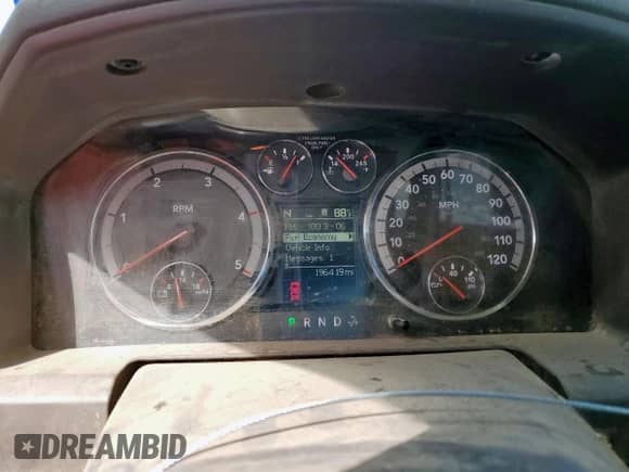 2012 Dodge RAM z VIN 3C63DPHL3CG258044, wystawiony jako Copart lot #64443905 z przebiegiem 196 419 mil mil oraz Szkoda całkowita • Salvage title. Historia ofert i sprzedaży dostępna na DreamBid. Obrazek 9.