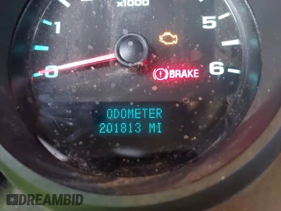 2013 Chevrolet Silverado 1500 LS z VIN 3GCPCREAXDG285125, wystawiony jako IAAI lot #42167476 z przebiegiem 201 813 mil mil oraz . Historia ofert i sprzedaży dostępna na DreamBid. Obrazek 15.