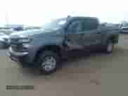 2020 Chevrolet Silverado 1500 LT Trail Boss z VIN 1GCPYFED4LZ183263, wystawiony jako IAAI lot #43146289 z przebiegiem 109 467 mil mil oraz . Historia ofert i sprzedaży dostępna na DreamBid. Obrazek 2.
