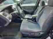 2001 Honda Accord EX с VIN 1HGCG66831A114936, выставлен на аукционе Copart как лот 63837935 с пробегом 318 975 миль миль и Чистый • Clean title. История ставок и продаж доступна на DreamBid. Изображение 7.