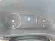 2020 Kia Sorento LX z VIN 5XYPG4A38LG684529, wystawiony jako Copart lot #89498555 z przebiegiem 65 338 mil mil oraz Czysty tytuł • Clean title. Historia ofert i sprzedaży dostępna na DreamBid. Obrazek 9.