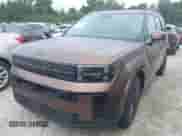 2024 Hyundai Santa Fe Calligraphy z VIN 5NMP5DGL2RH035384, wystawiony jako IAAI lot #42990436 z przebiegiem Nie podano mil oraz . Historia ofert i sprzedaży dostępna na DreamBid. Obrazek 2.