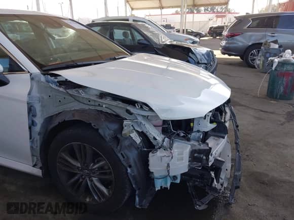 2019 Toyota Camry LE с VIN 4T1B11HKXKU681471, выставлен на аукционе IAAI как лот 42671547 с пробегом 27 811 миль миль и . История ставок и продаж доступна на DreamBid. Изображение 6.