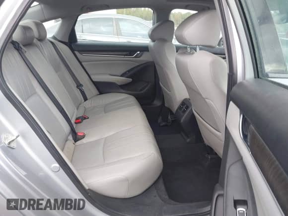 2018 Honda Accord EX-L z VIN 1HGCV2F55JA022585, wystawiony jako IAAI lot #43402627 z przebiegiem 77 643 mil mil oraz . Historia ofert i sprzedaży dostępna na DreamBid. Obrazek 8.