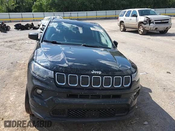 2022 Jeep Compass Latitude Lux с VIN 3C4NJDFB7NT184432, выставлен на аукционе Copart как лот 71003045 с пробегом 166 913 миль миль и Списание • Salvage title. История ставок и продаж доступна на DreamBid. Изображение 15.