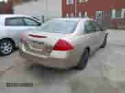 2006 Honda Accord LX с VIN 1HGCM56436A169183, выставлен на аукционе IAAI как лот 43569635 с пробегом 76 474 миль миль и . История ставок и продаж доступна на DreamBid. Изображение 4.