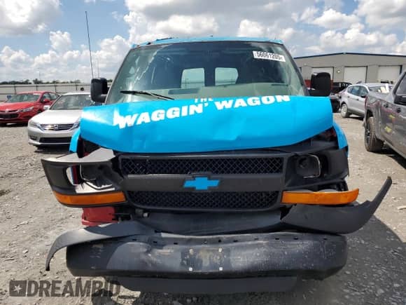 2005 Chevrolet Express Cargo Y3G Mobility with VIN 1GCHG35U151143956, listed as a Copart auction lot 56061205 with 207,030 mi miles and Salvage title. Bid and sale history available at DreamBid. Image 5.