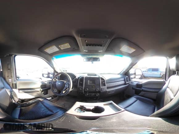 2019 Ford F-250 XL с VIN 1FT7X2BT1KEF39407, выставлен на аукционе IAAI как лот 43535096 с пробегом 241 996 миль миль и . История ставок и продаж доступна на DreamBid. Изображение 18.