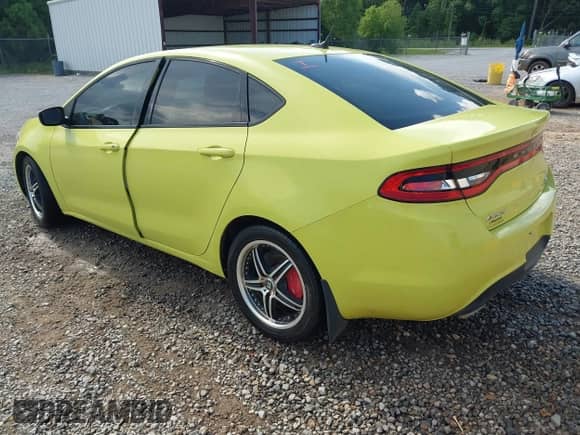 2013 Dodge Dart Rallye with VIN 1C3CDFBH3DD133586, listed as a IAAI auction lot 42522775 with 140,570 mi miles and . Bid and sale history available at DreamBid. Image 3.