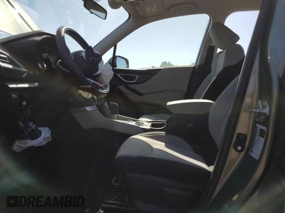 2021 Subaru Forester with VIN JF2SKADC5MH572400, listed as a Copart auction lot 61958885 with 44,739 mi miles and Salvage title. Bid and sale history available at DreamBid. Image 7.